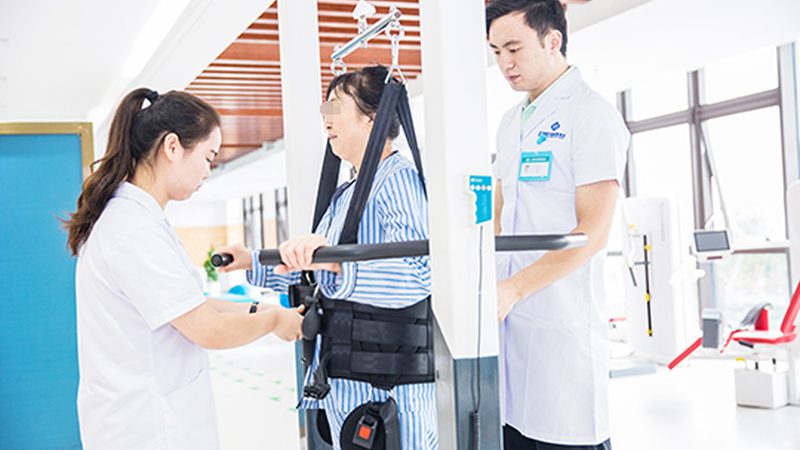 智慧养老数据平台：优势与挑战并存