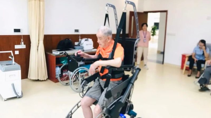 日间照料中心伙食费标准解析：费用构成与合理预期
